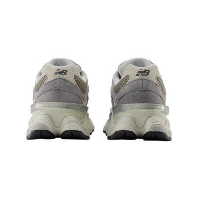 Sneakers Unisex modello 9060 Grigio scuro retro