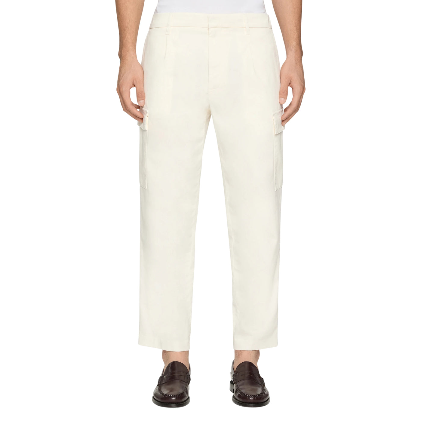 Pantaloni Uomo modello Luka slim crema modello frontale