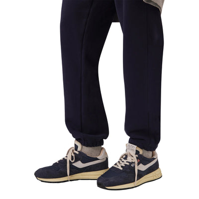 Acquista subito le Sneakers Uomo, in pelle scamosciata, suola in gomma e lacci piatti di cotone, firmate Autry su Old England: vieni a scoprire tutta la collezione sul nostro sito
