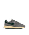 Acquista subito le Sneakers Uomo, in camoscio e pelle, suola in gomma e lacci piatti, firmate Autry su Old England: vieni a scoprire tutta la collezione sul nostro sito