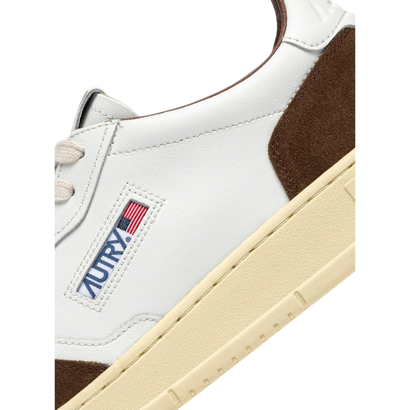 Sneakers Uomo Medalist Low, con inserti Marroni scamosciati ed etichetta logo