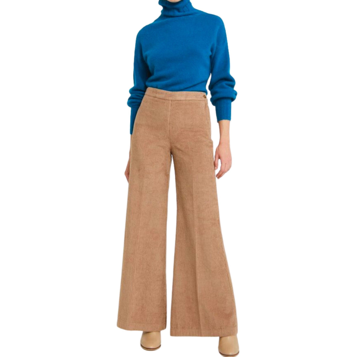immagine pantaloni donna in velluto a coste indossata frontale 