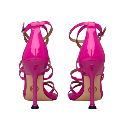 Women's sandals with lacquered heel