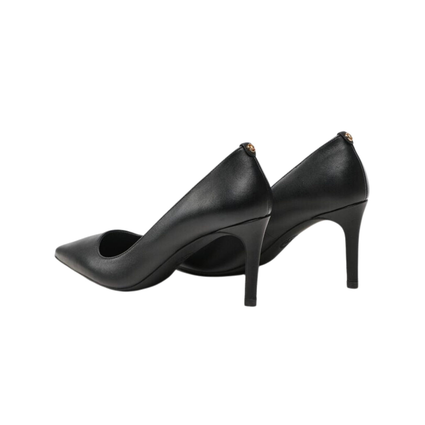 Women's heeled shoe with décolleté model heel