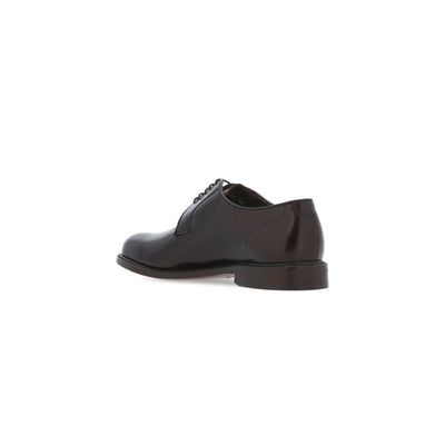 Men's shoes with round toe