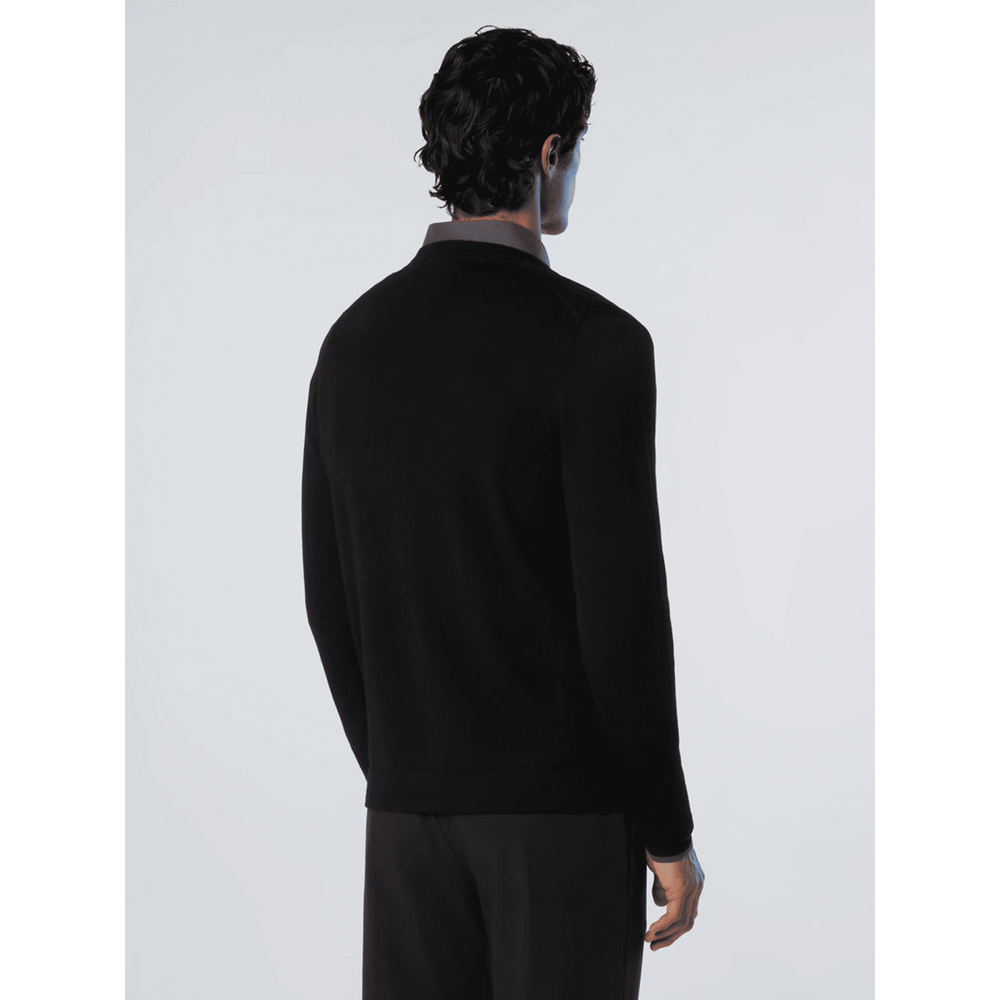 Maglione girocollo con spacchetti
