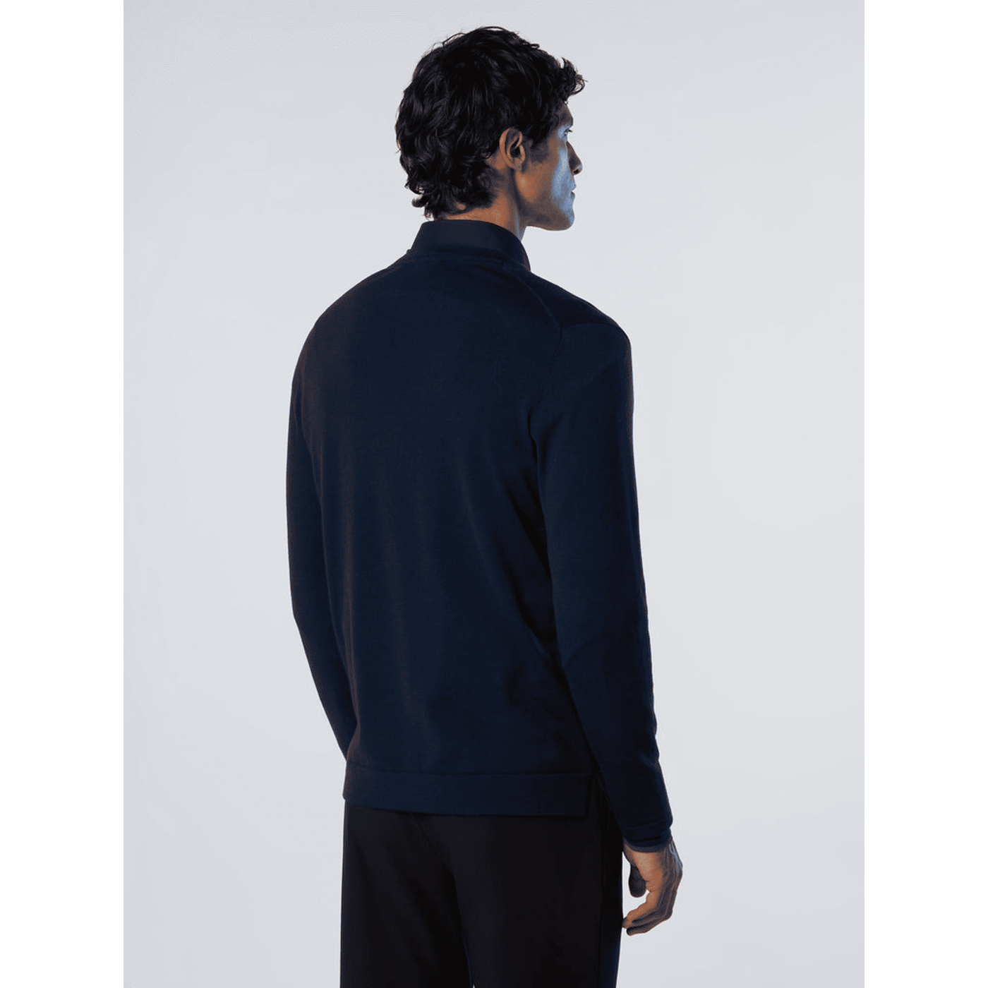 Maglione girocollo con spacchetti