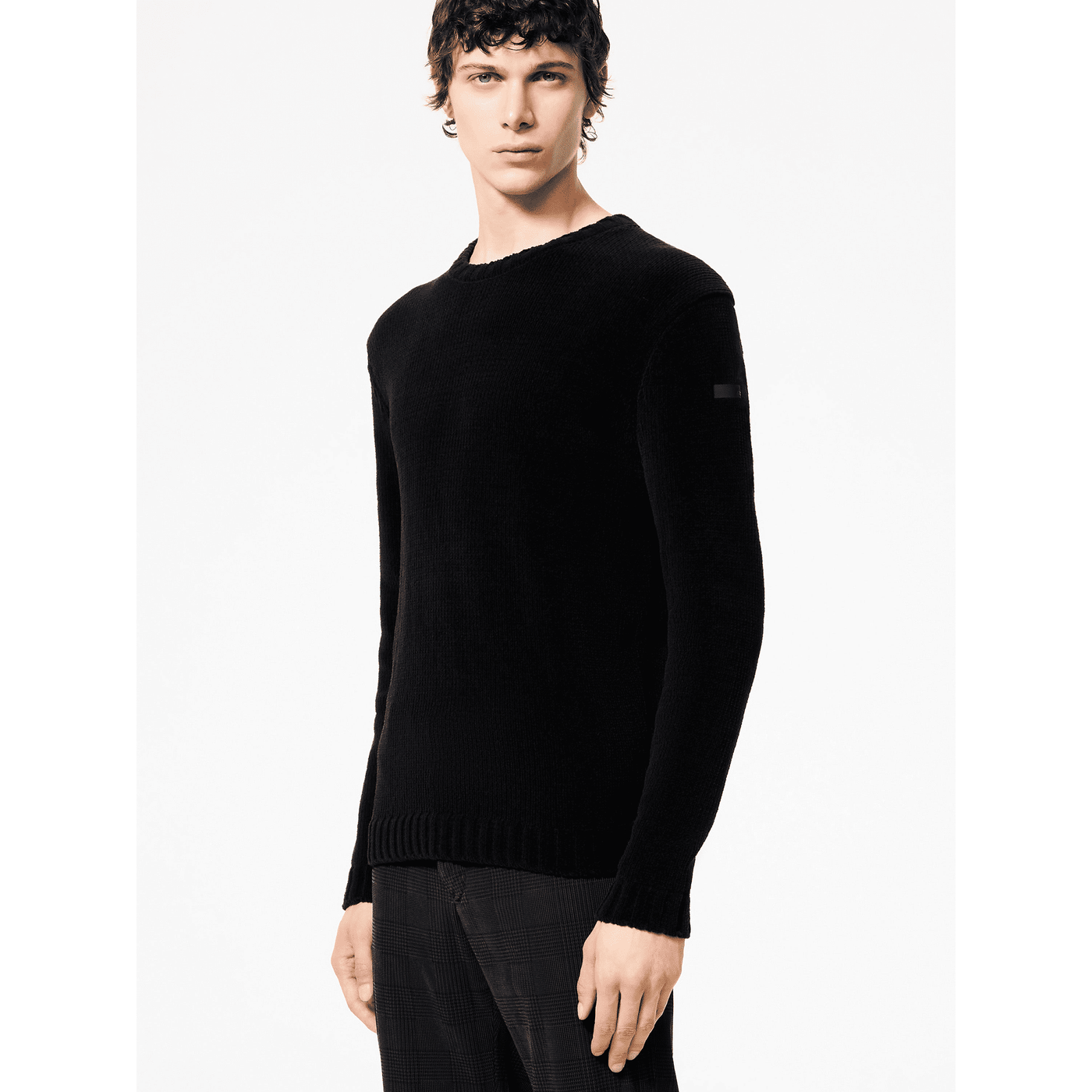 Cinematt Round Knit