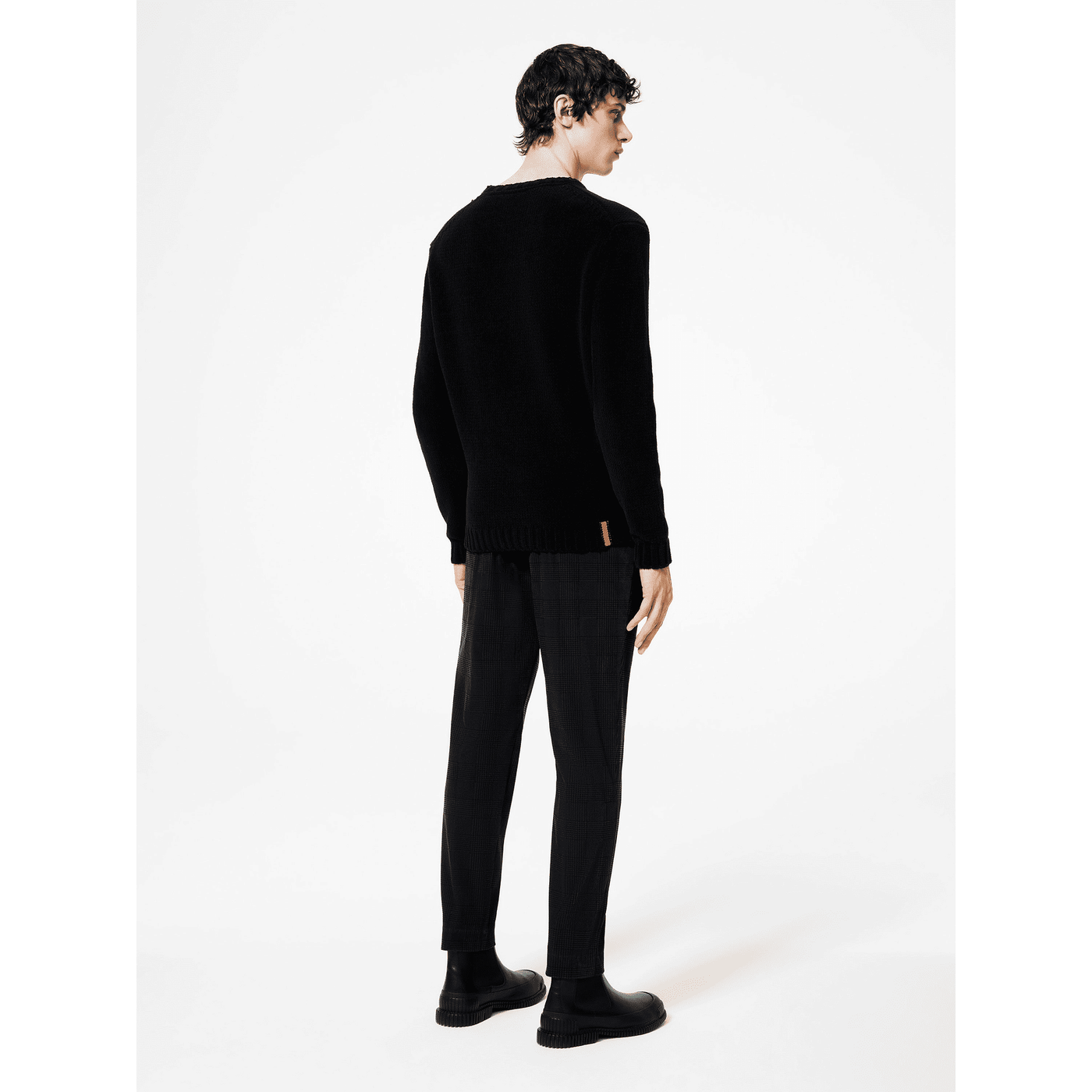 Cinematt Round Knit