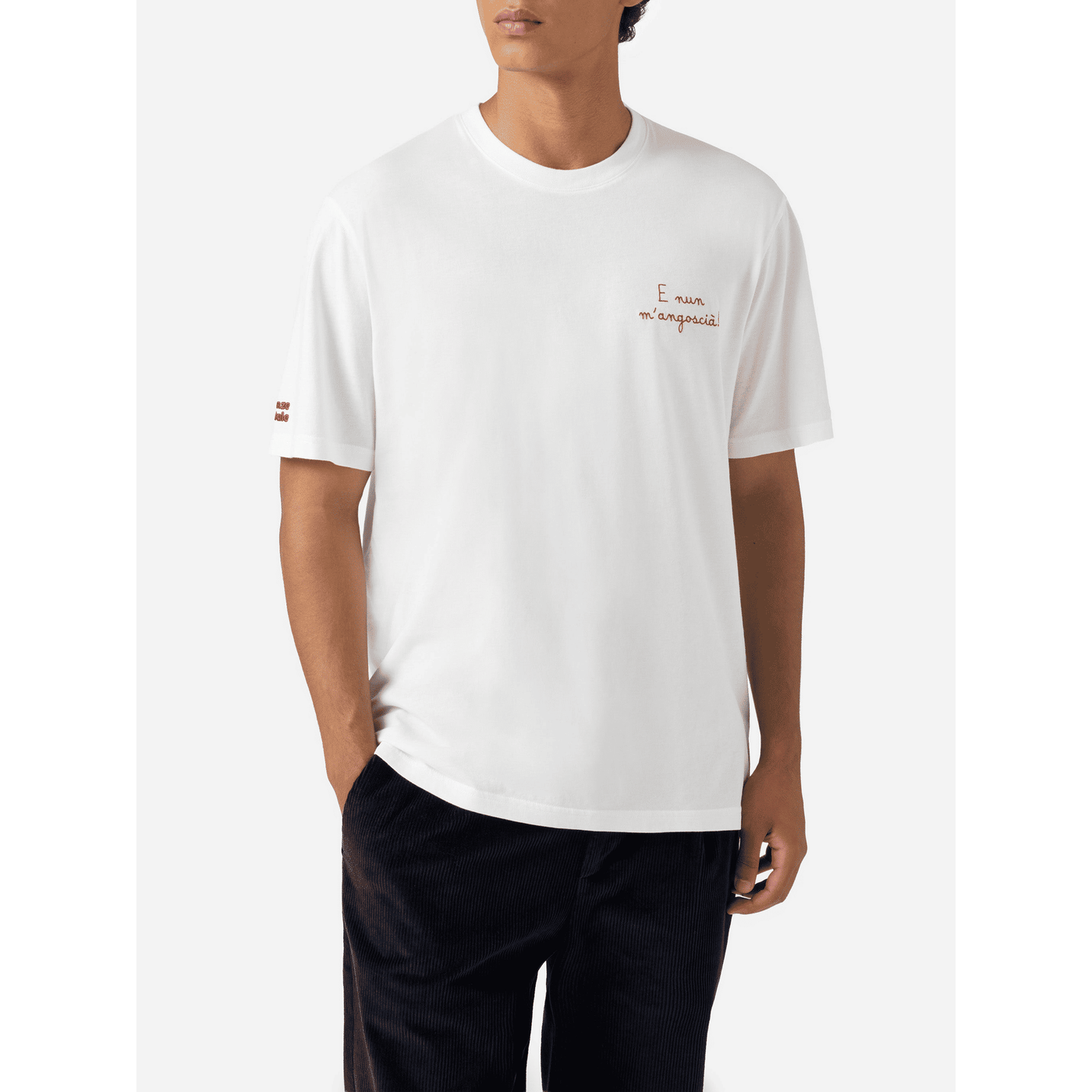 T-shirt Arnott Warm in cotone invernale bianco con ricamo E nun m'angosci | VACANZE DI NATALE SPECIAL EDITION