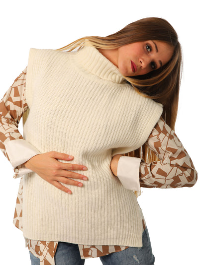 Women's vest with wide armholes