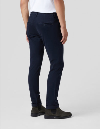 Men's slim chino trousers