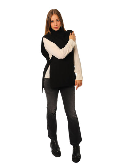 Women's vest with wide armholes