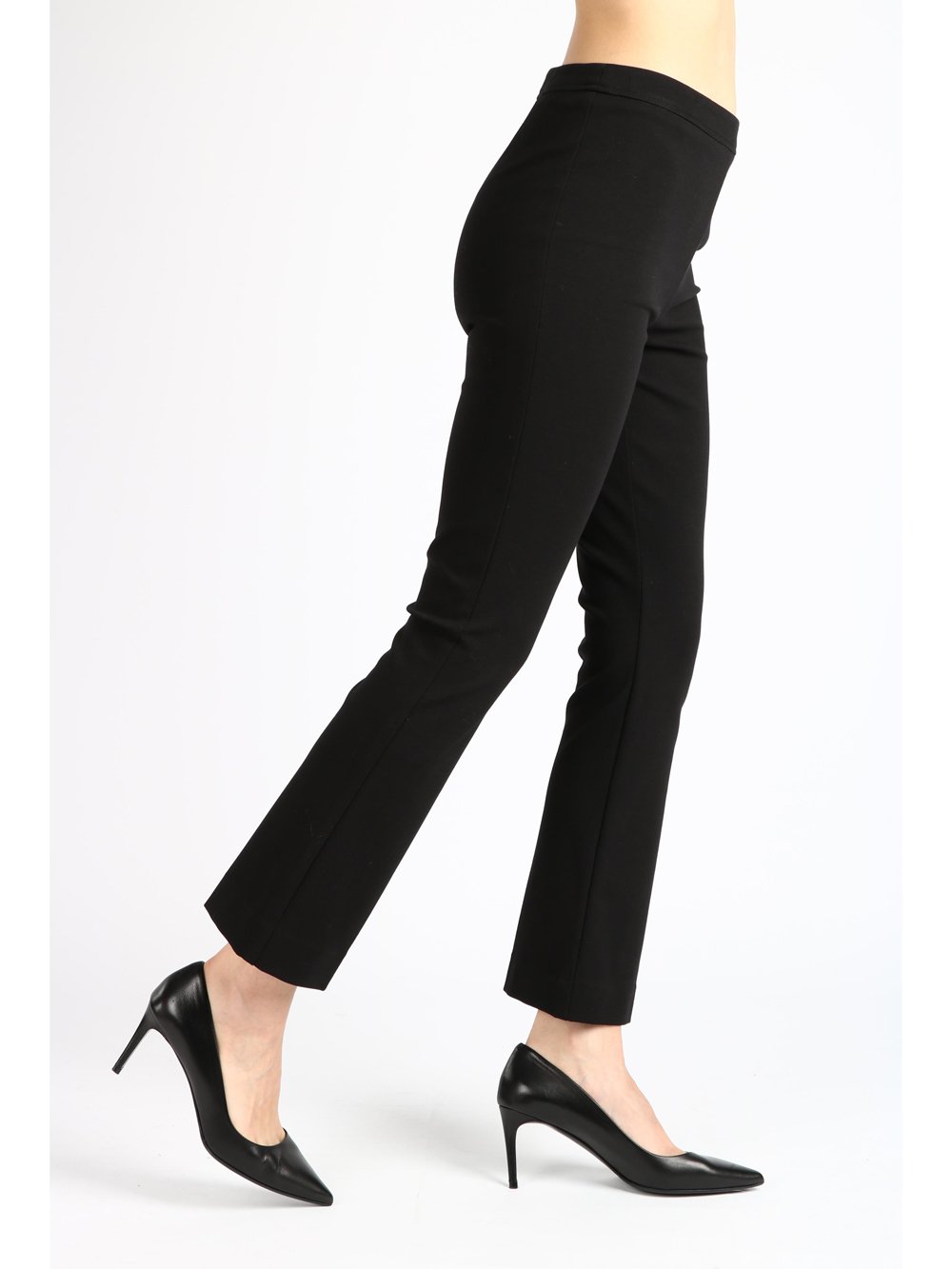 Women's trousers without pockets