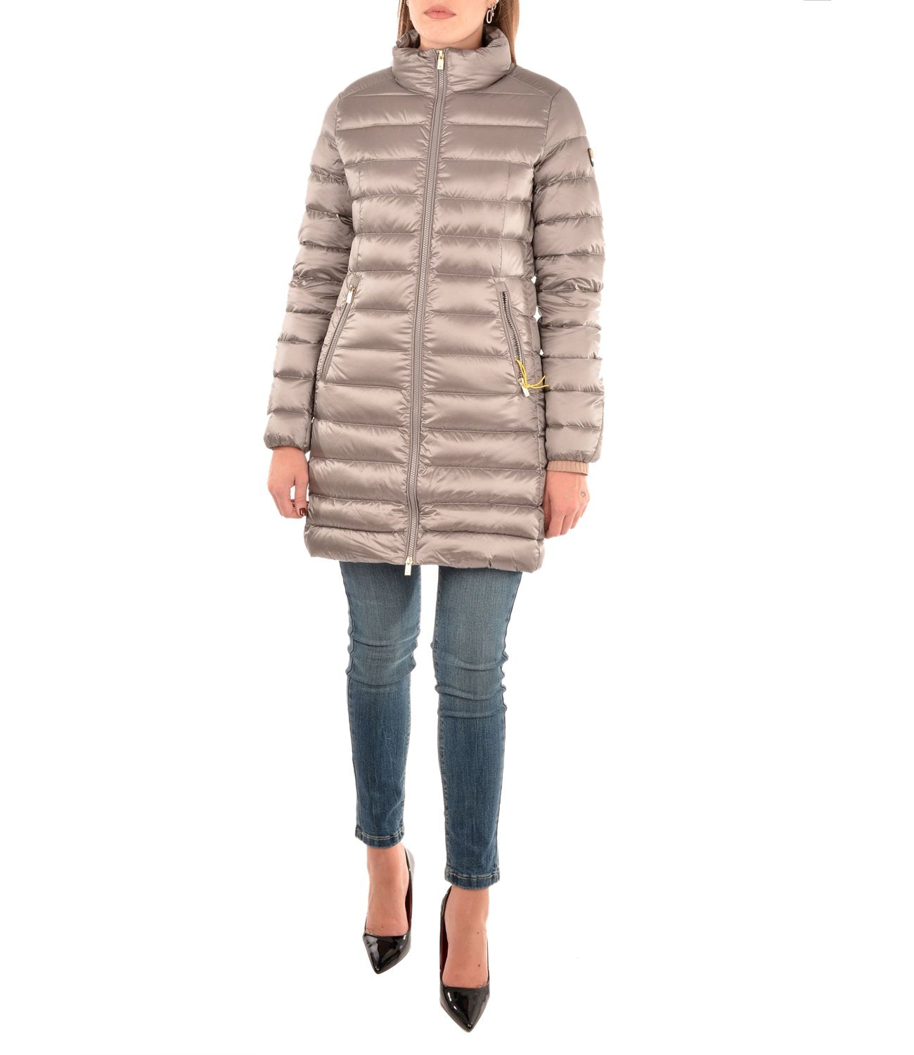 Women's shiny quilted down jacket