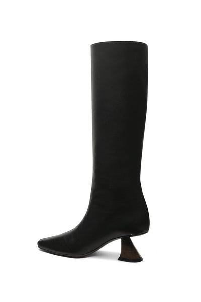 Women's boots in Italian leather