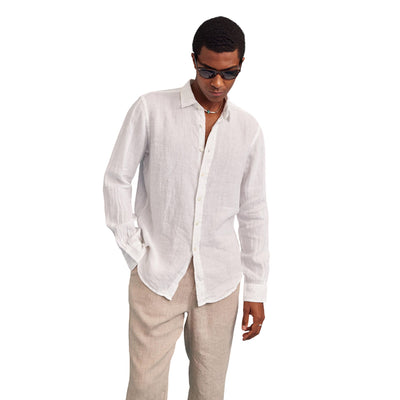 Camicia da uomo bianca firmata Riviera su modello vista frontale