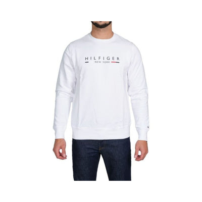 Men's sweatshirt with logo on the front