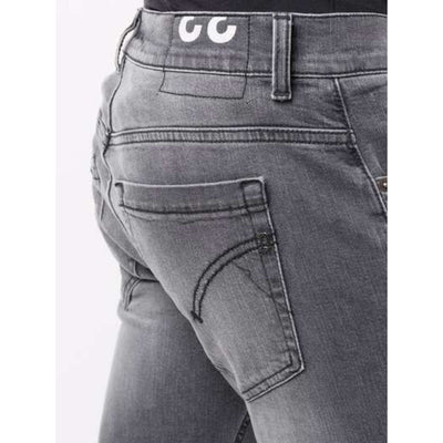 Jeans uomo Dondup su modello dettaglio retro