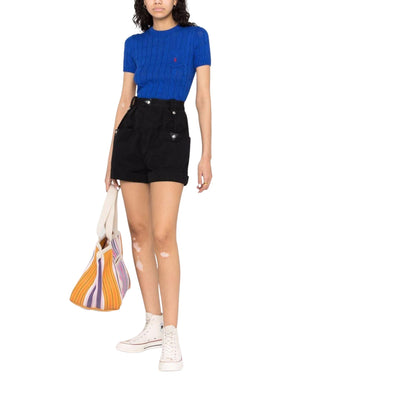 Maglia donna blu royal firmata Polo Ralph Lauren su modella vista frontale