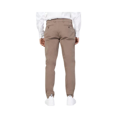 Men's trousers in solid color with five pockets