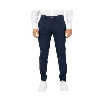 Men's trousers in solid color with five pockets