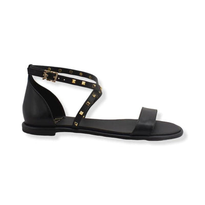 Women's sandals with metal accessories