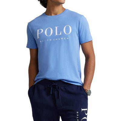 T-shirt uomo celeste Polo Ralph Lauren su modello vista frontale