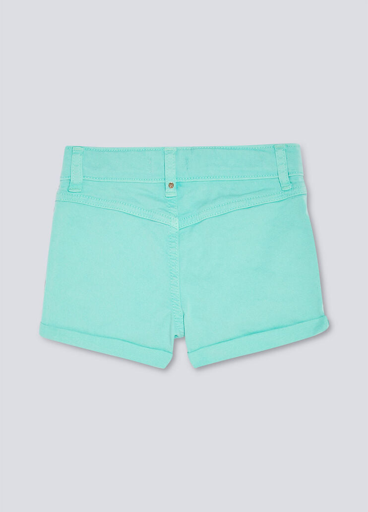 Girl's shorts with turn-ups at the bottom
