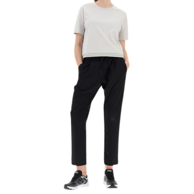 Women's trousers with French pockets